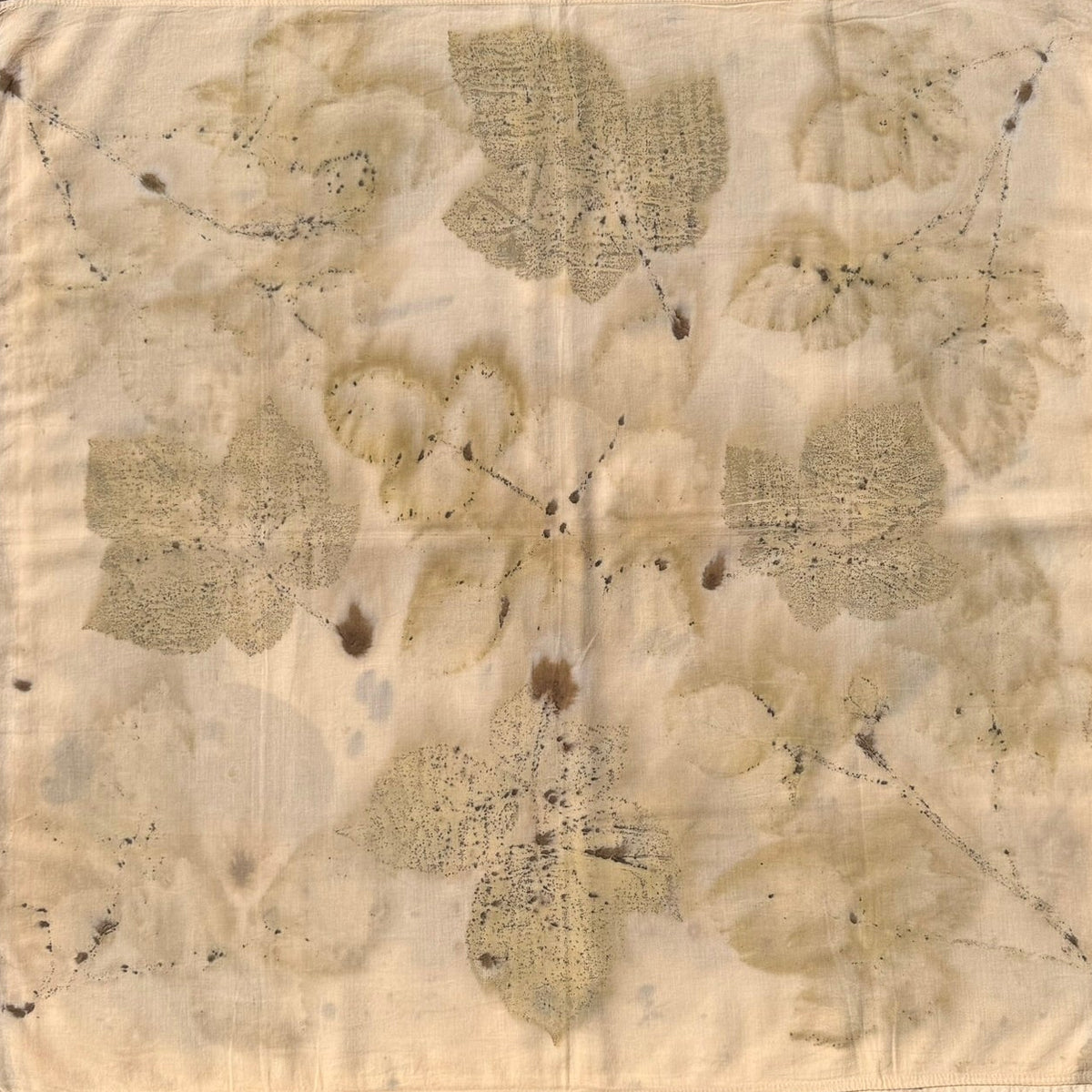 Botanically dyed bandana - Blackberry