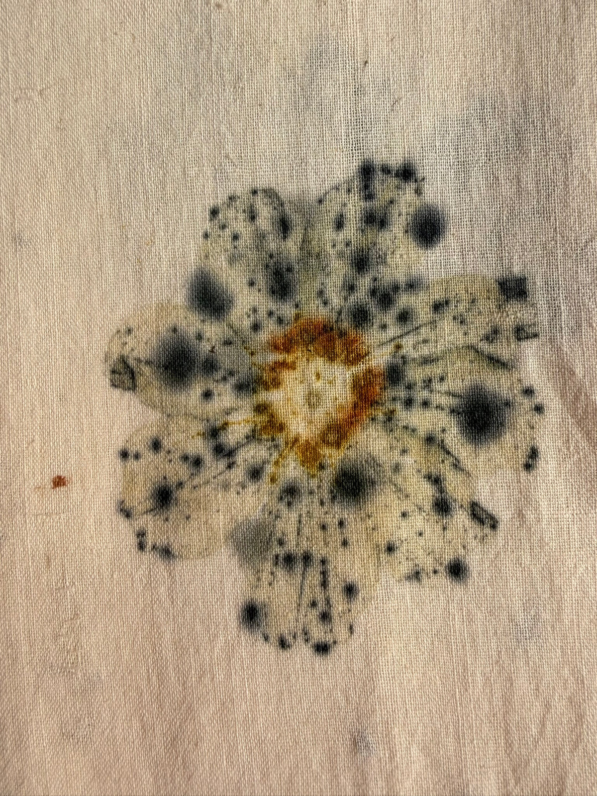Botanically dyed shawl - Cosmea