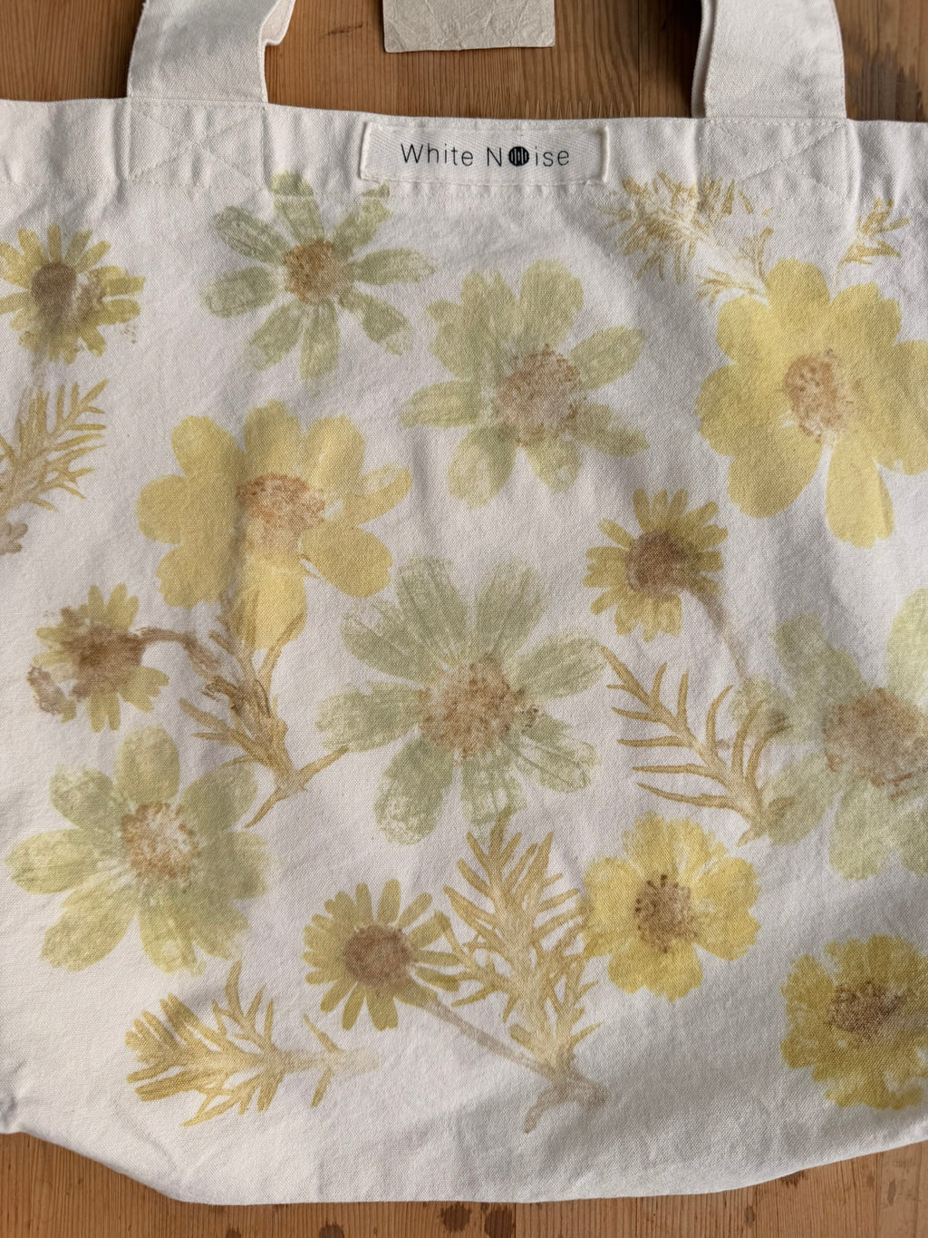 Botanically dyed tote bag - Cosmea