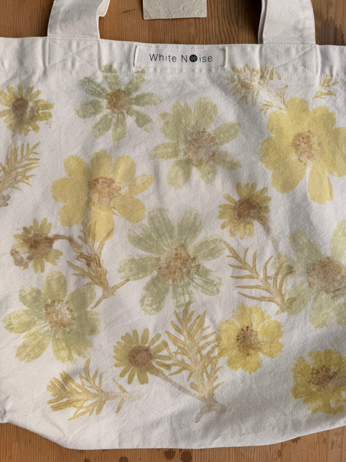 Botanically dyed tote bag - Cosmea