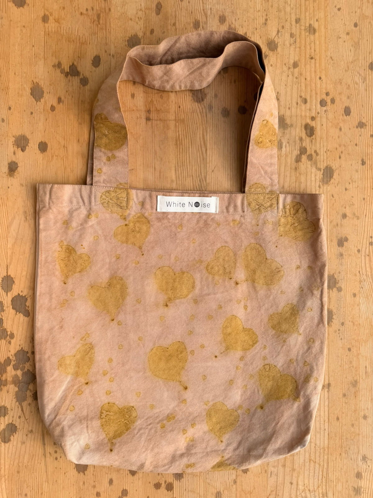 Botanically dyed tote bag - Eukalyptus Hearts