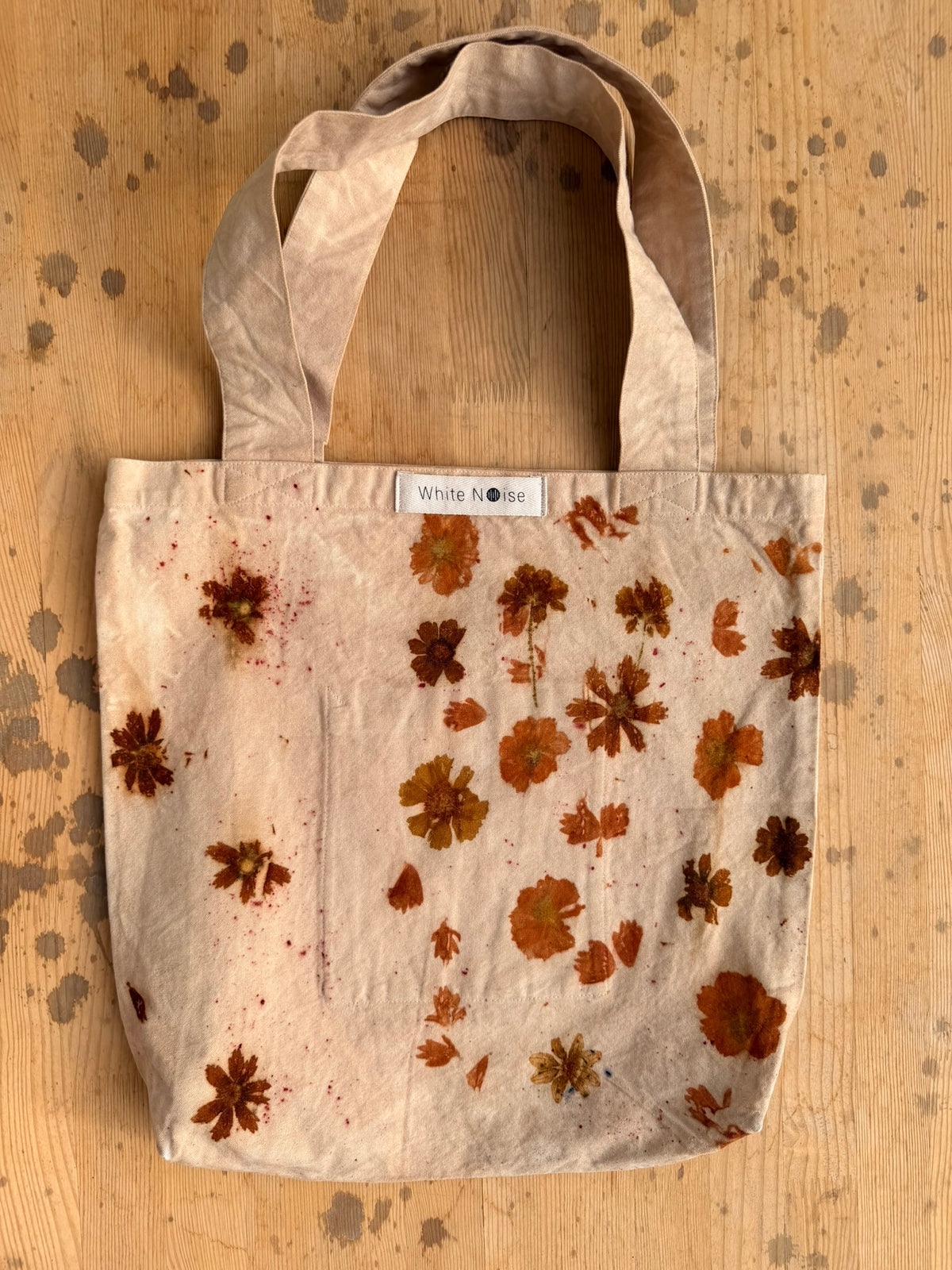 Botanically dyed tote bag - Sunset orange
