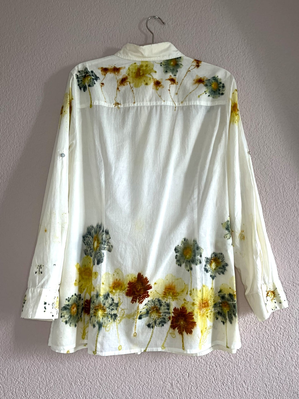Bloom Again - lange Baumwollbluse mit Sommerblumen