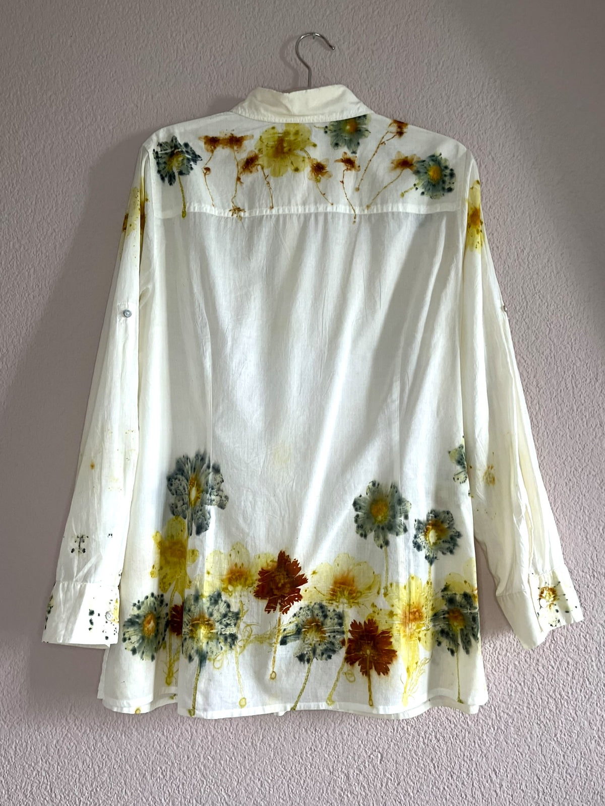 Bloom Again - lange Baumwollbluse mit Sommerblumen