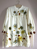 Bloom Again - lange Baumwollbluse mit Sommerblumen