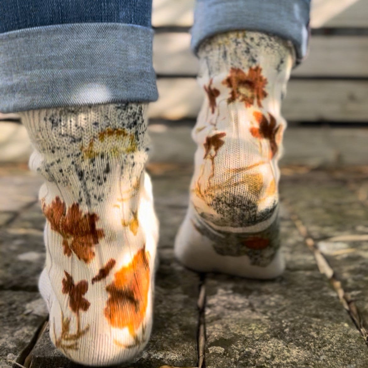 Botanically dyed socks - Rubenza Sky