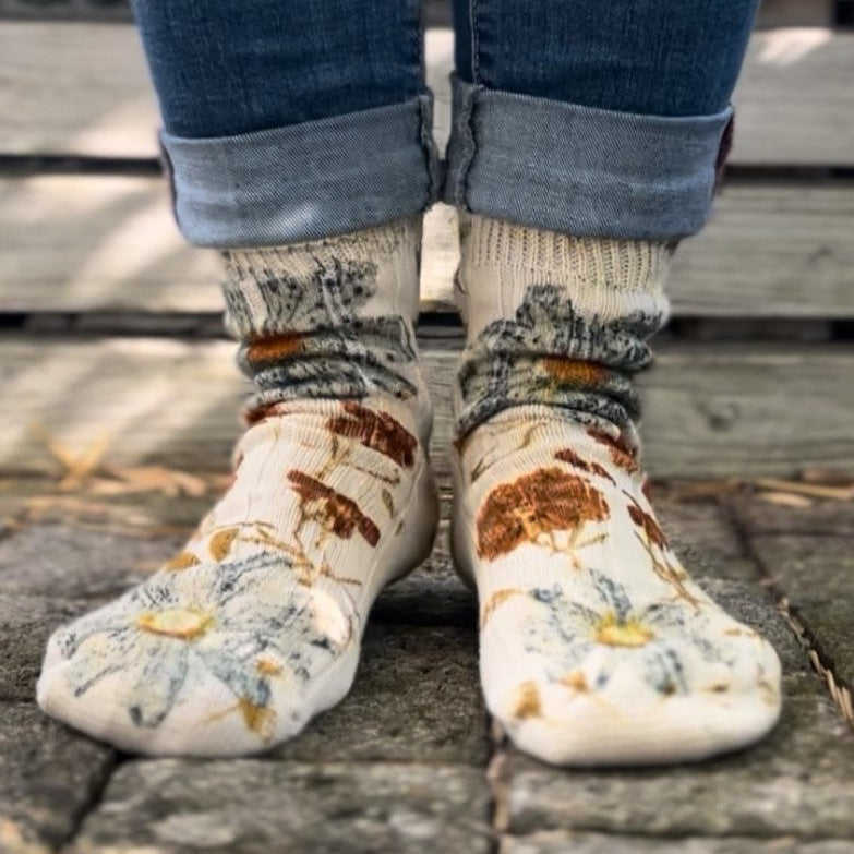 Botanically dyed socks - Rubenza Sky