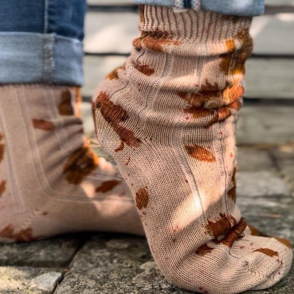 Botanically dyed socks - Sunset Lover