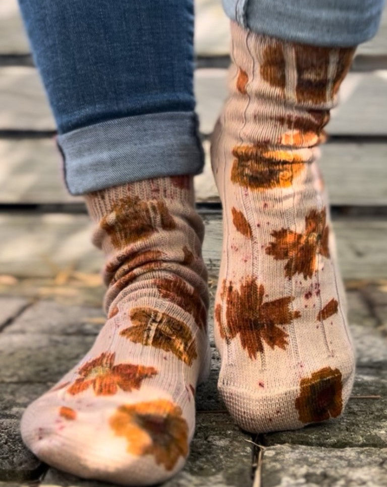 Botanically dyed socks - Sunset Lover